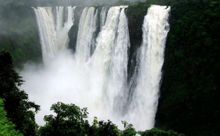 Most visited  the highest waterfall in India