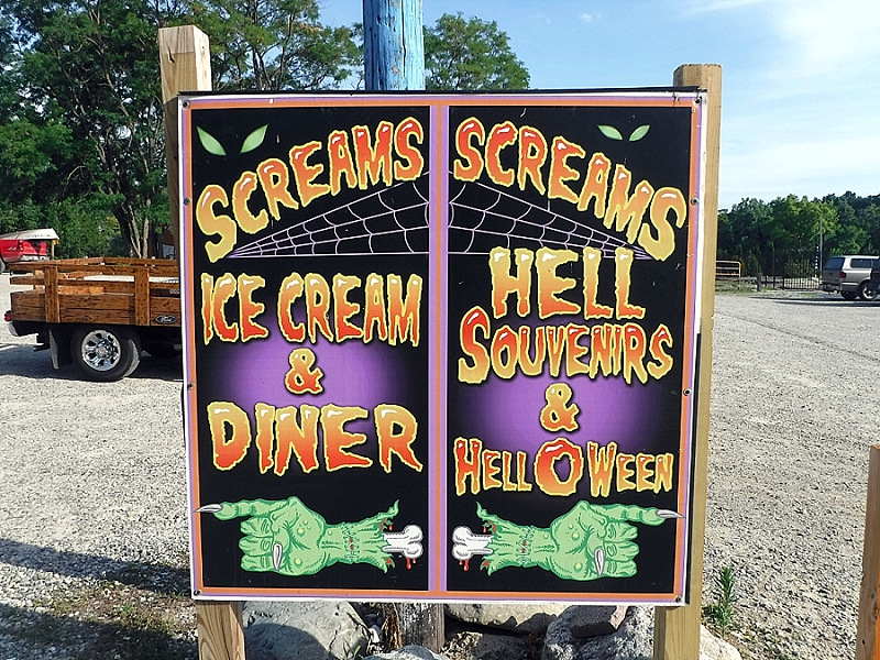 OTIS (Odd Things I've Seen) Halloween in Hell Hell, Michigan