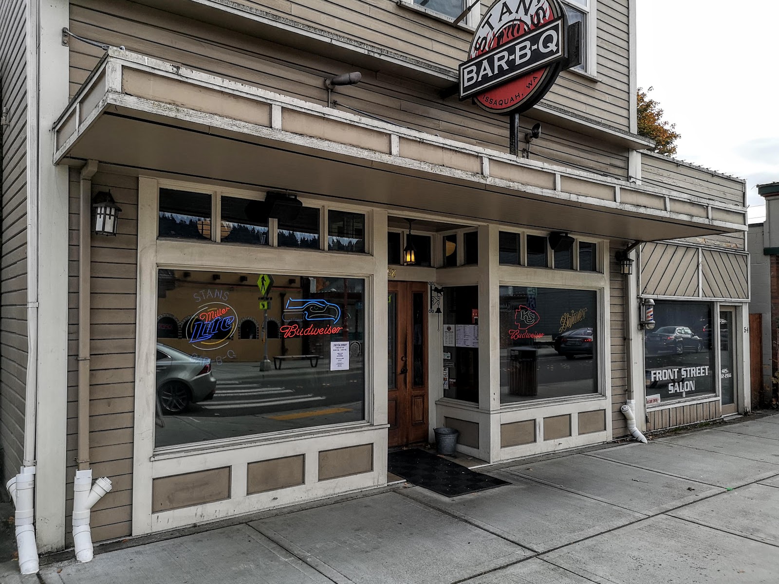 Yes! We're Eating Again! Stan's BarBQ Issaquah