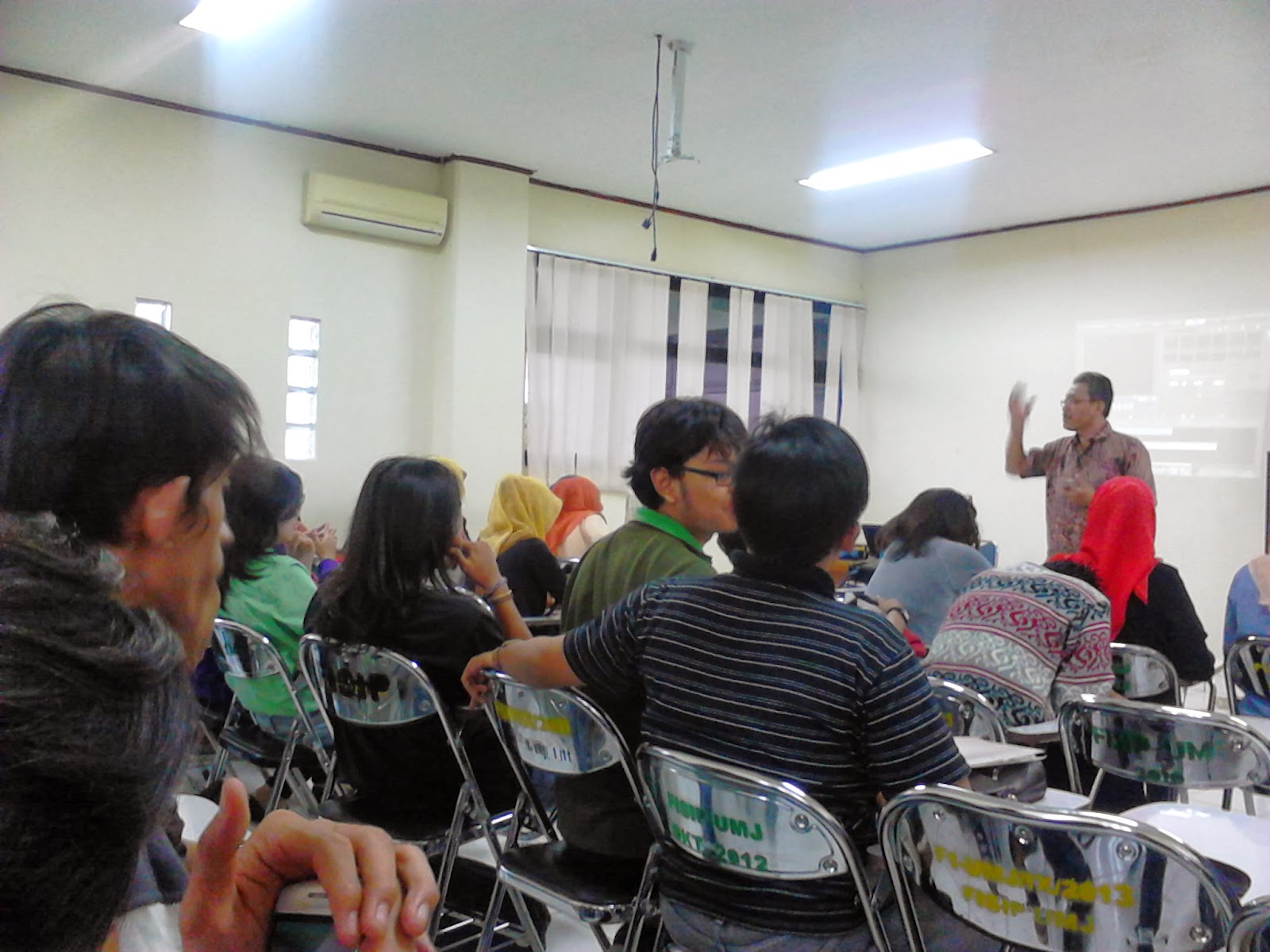 Belajar Apa Di Komunikasi Advertising? Seputar