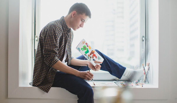 active lifestyle, comfortable clothes, covid-19, mens fashion, menswear, pandemic, stay at home, Uniqlo, Uniqlo active wear, Uniqlo Airism, Uniqlo Fall-Winter Collection 2020, Uniqlo Lifewear, Uniqlo menswear, coffee,