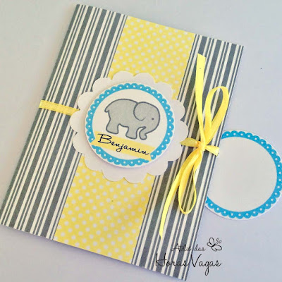 convite infantil chá de bebê fraldas aniversário elefante cinza amarelo azul delicado claro menino