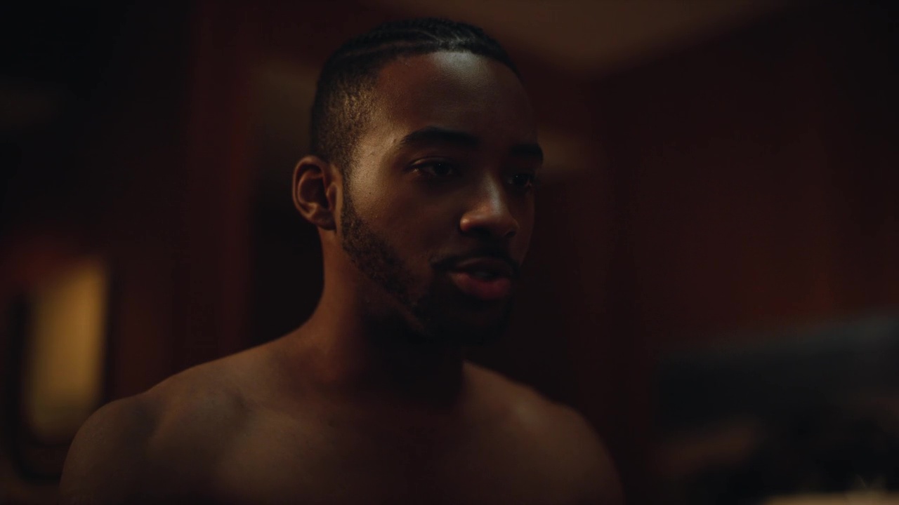 Algee Smith nude in Euphoria 1-01 "Pilot" .