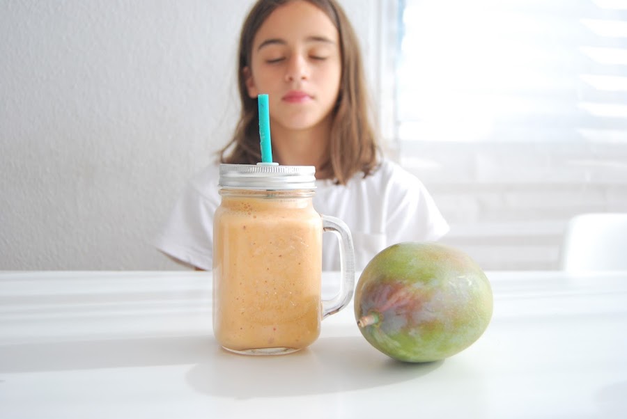 desayuno fácil con fruta para niños