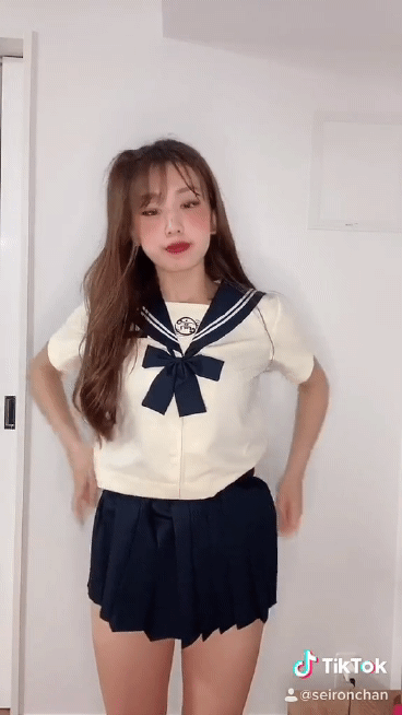 일본의 치마 접기 챌린지 - 디쁠