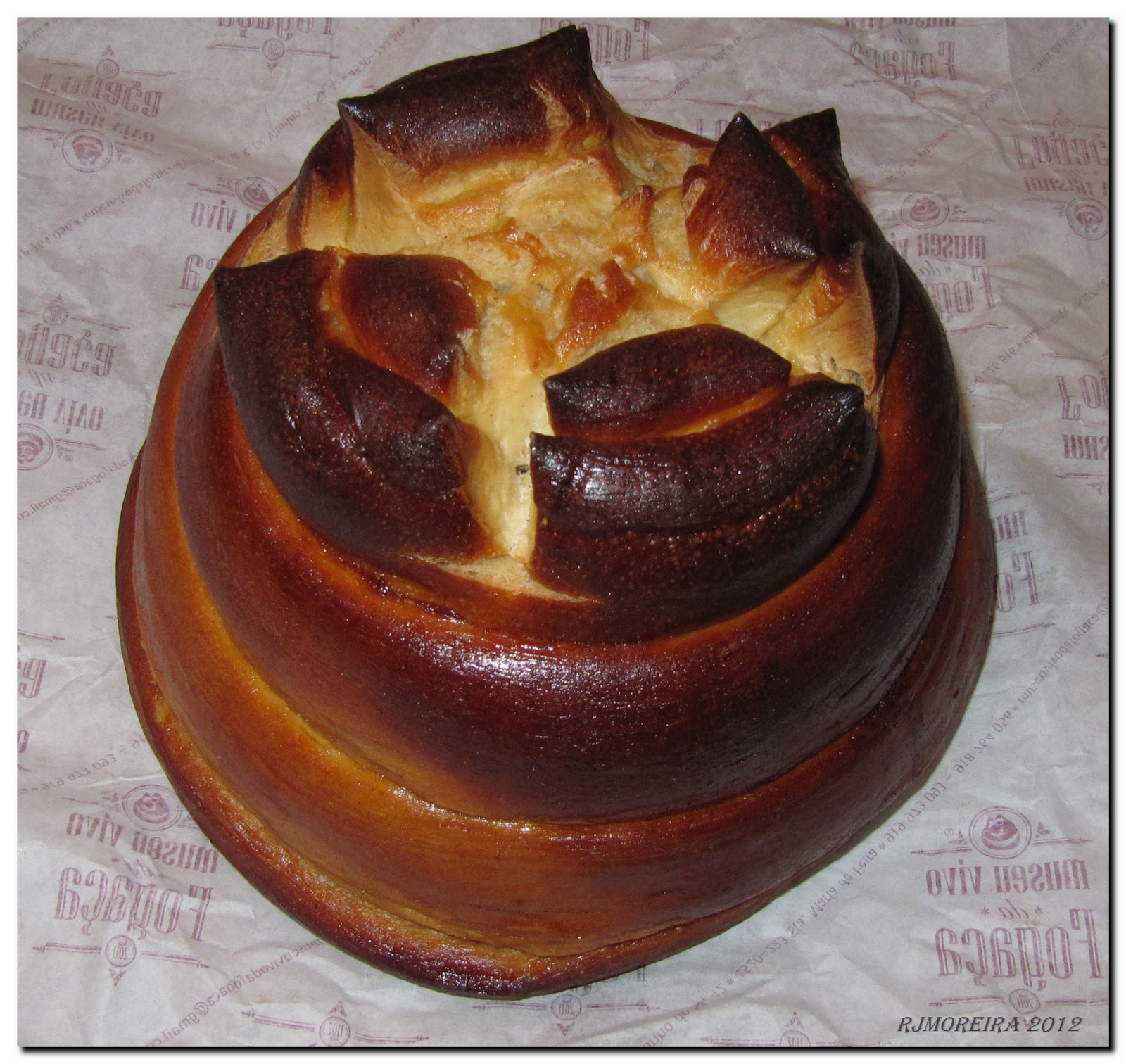 QUE É QUE SE COME POR AQUI Fogaça de Santa Maria da Feira