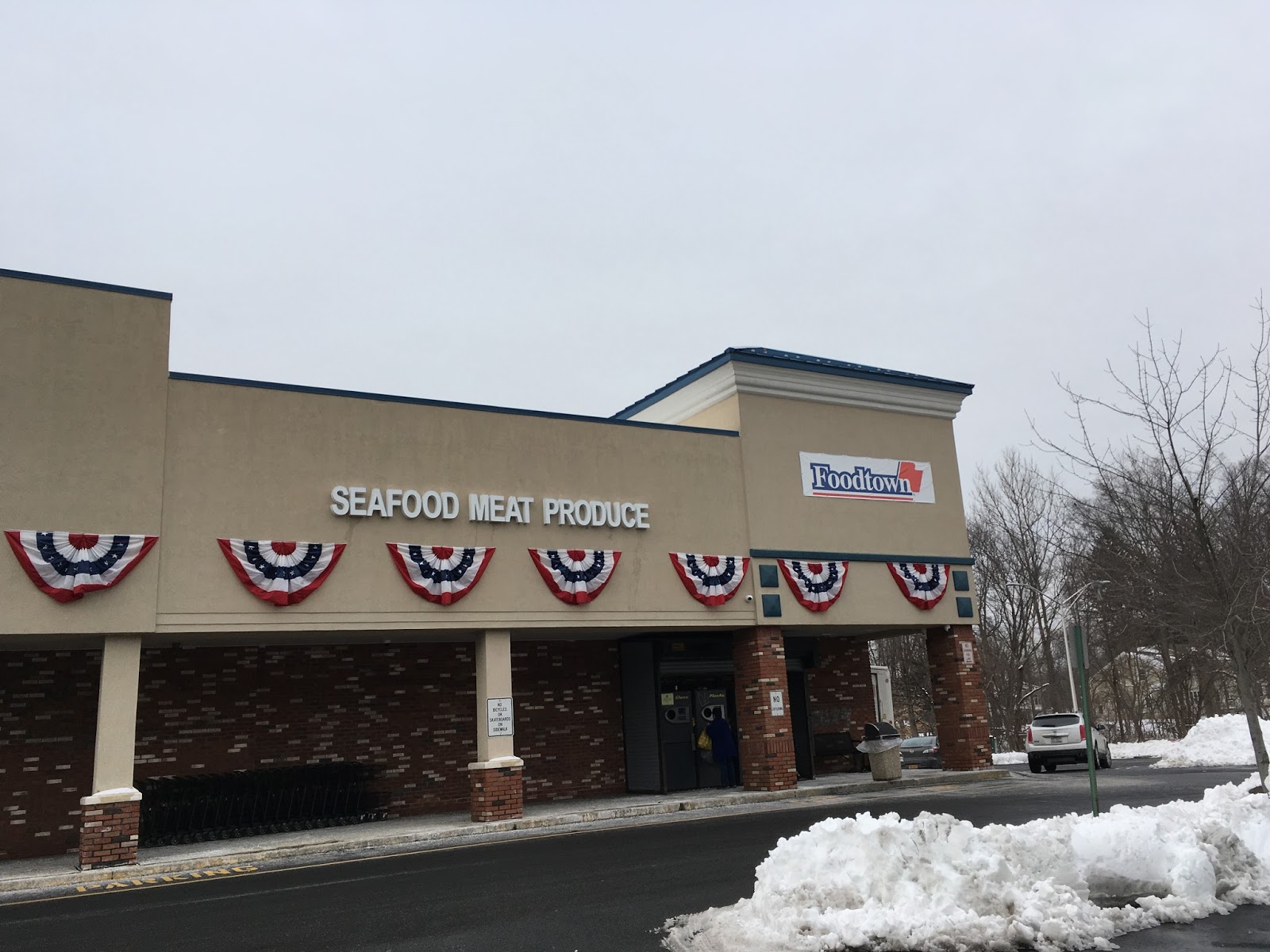 TOUR Foodtown, Valley Cottage, NY