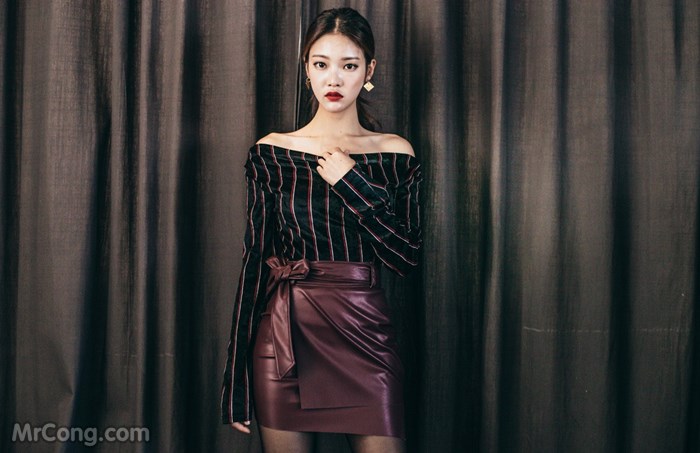 Beautiful Park Jung Yoon in the October 2016 fashion photo shoot (723 photos) photo 10-12