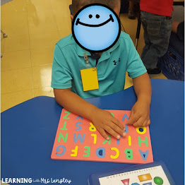 This blog post is a perfect how to on setting up centers in a preschool classroom, pre k classroom, and especially in kindergarten. If you are in a small classroom that doesn’t matter. What matters is the way you introduce your expectations and routines. Make sure you get them set up from the start with these 5 tips from a teacher who has tried it all!