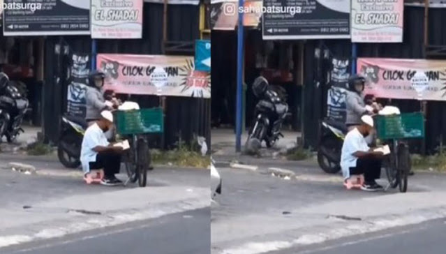 Tunggu Pembeli Sambil Mengaji, Pedagang Ini Bikin Netizen Takjub dan Ramai Didoakan