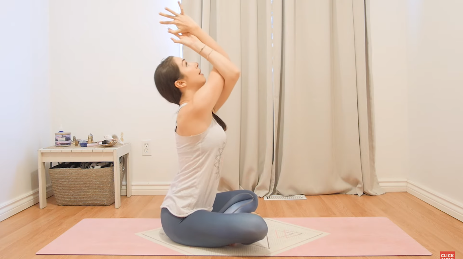Yoga For Upper Back Pain 14 Poses To Relieve Pain And Tension In Your Upper  Back