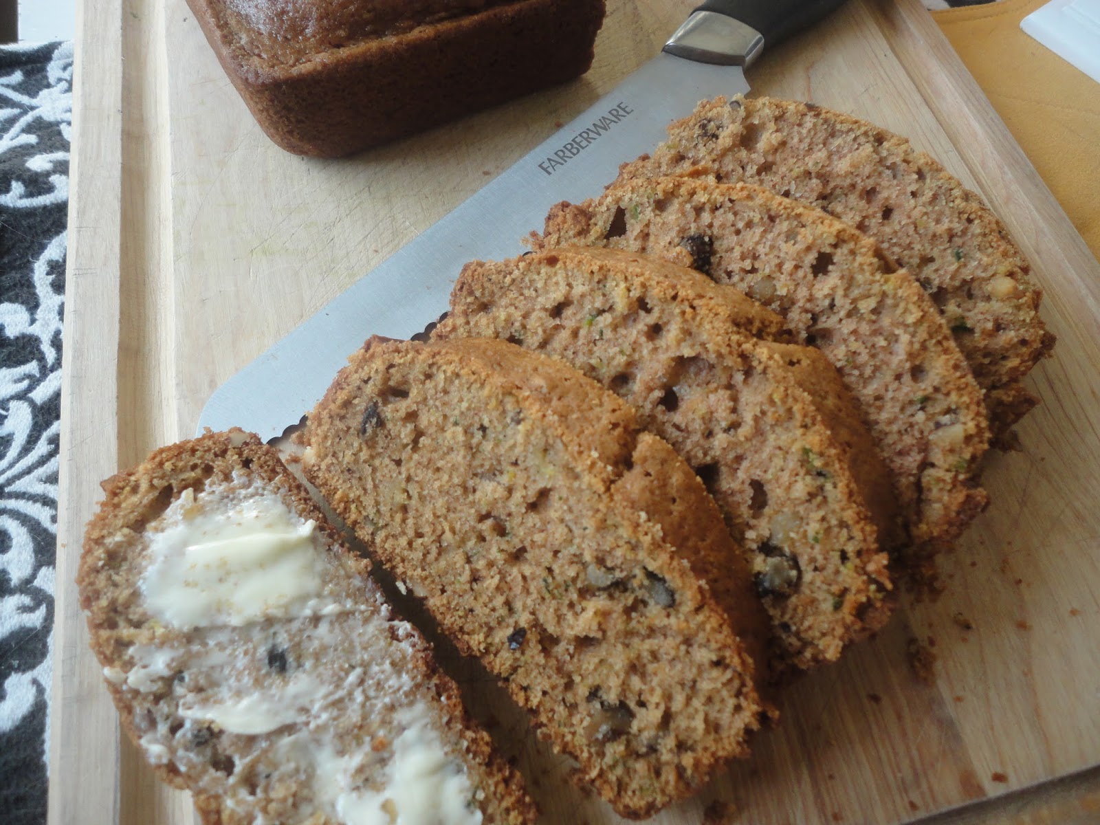 Tntcook Truly the Best Zucchini Bread