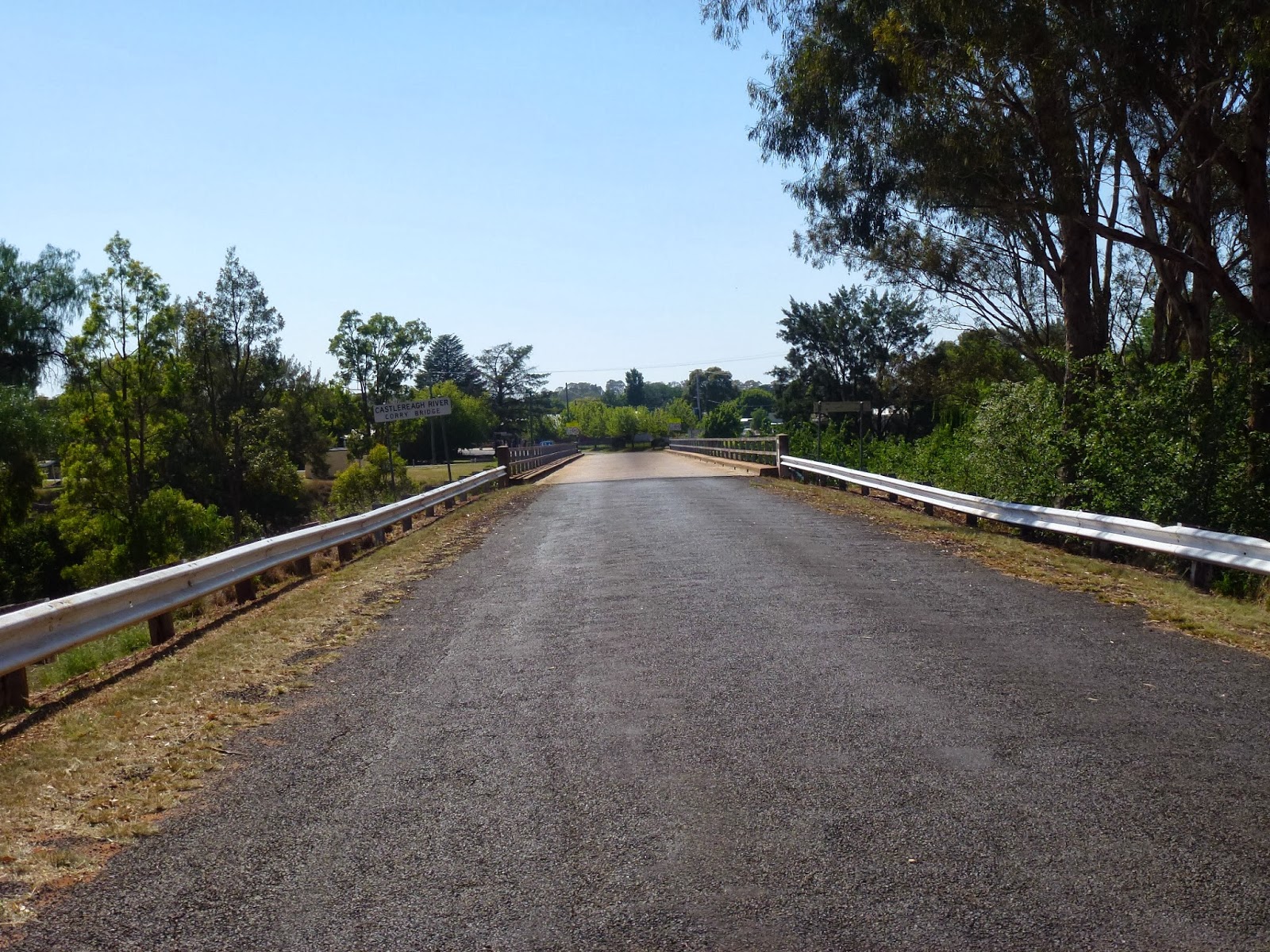 Our Aussie off grid heaven Been away to Binnaway