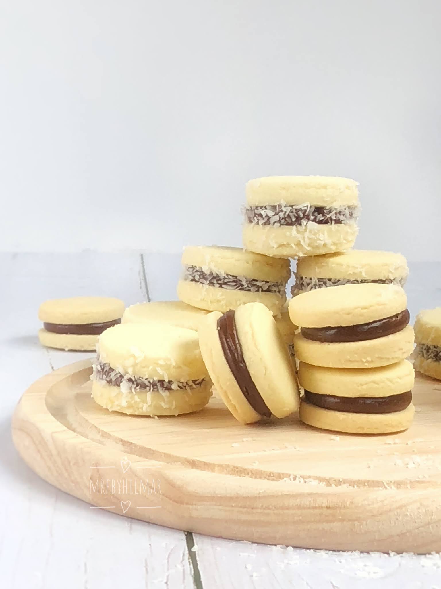 Alfajores de maicena Mis recetas favoritas by Hilmar Alfajores de maicena Mis recetas favoritas by Hilmar