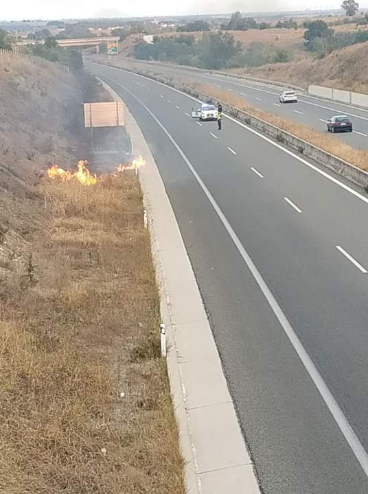 Ξάνθη: Μεγάλη φωτιά στο Βανιάνο κοντά στην Εγνατία - ΦΩΤΟ