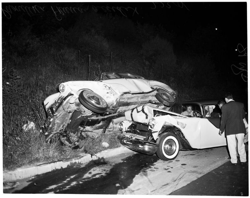 35 Incredible Photos That Capture Traffic Accidents of California From ...