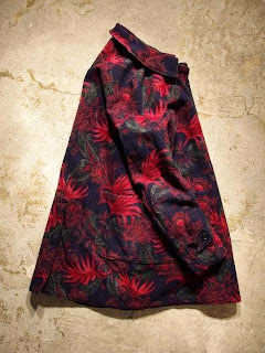 Engineered Garments Reversible Coat in Dk.Navy CL Coated Canvas with Dk.Navy/Red Wool Floral Jacquard Combo