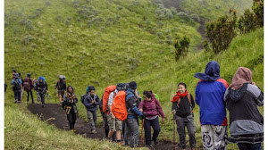 Bukti Cowok Pendaki itu Begitu Romantis dan Jadi Idaman