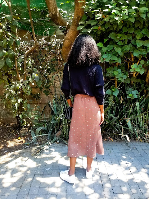 How To Wear A Midi Skirt With Sneakers