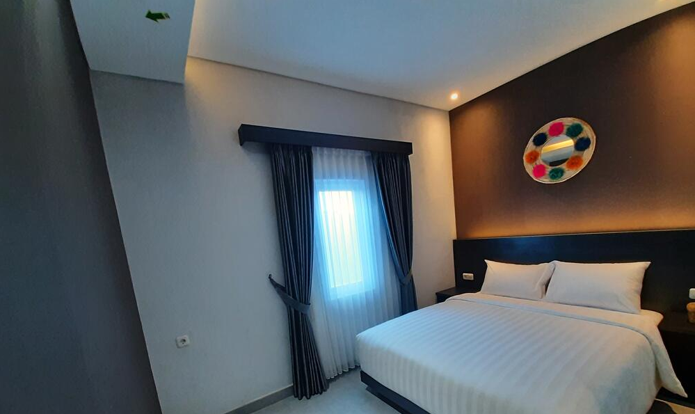Mercure номер стандарт. Комната мирной. Гостиница на 100 номеров. Отель 28. Гостиница на 100 метс архитектура.