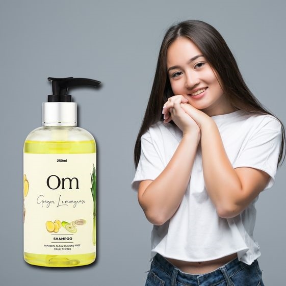 DẦU GỘI NGỪA RỤNG VÀ KÍCH THÍCH MỌC TÓC TINH DẦU GỪNG SẺ & SẢ GINGER LEMONGRASS 250ML - OM FOUNTAIN 8 sm 674022643878 1621216794393