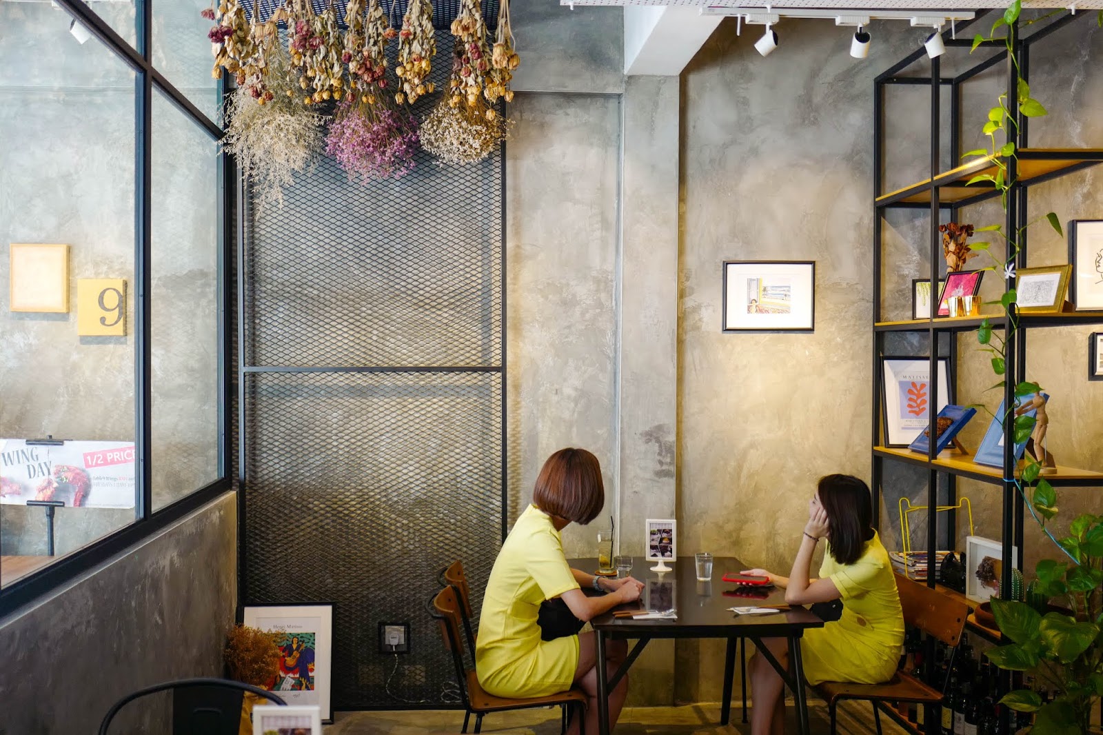 Table9, Bangsar