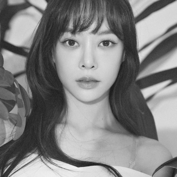 Yumin (MELODYDAY) – too late. Bye. – Single