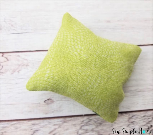 Learn How to Sew Square Corners + Free Pincushion Project Sew Simple Home