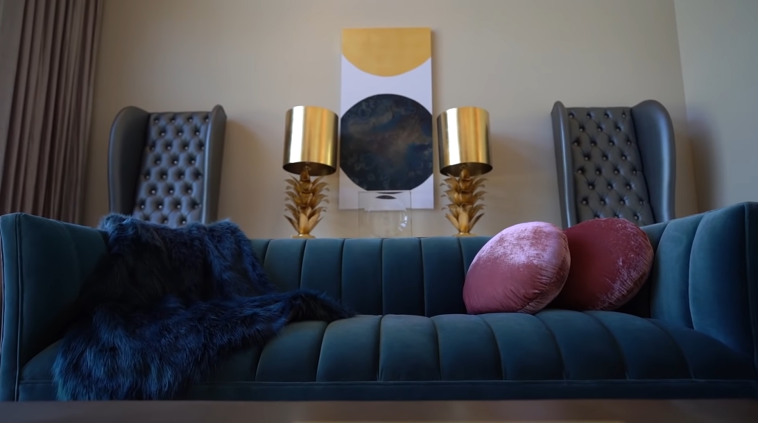 43 Interior Design Photos vs. FaZe Rug's New Luxury Mansion Tour In 2020