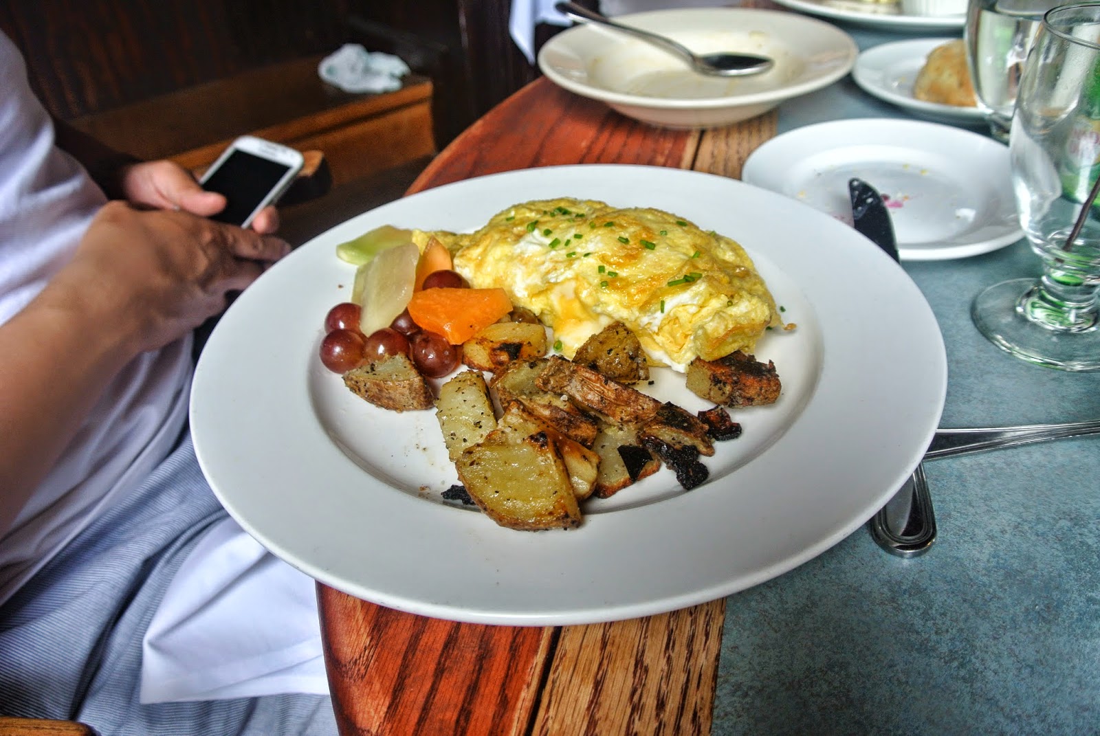 And Angus Was All Like / iAngus Jack's Firehouse Brunch (Fairmount