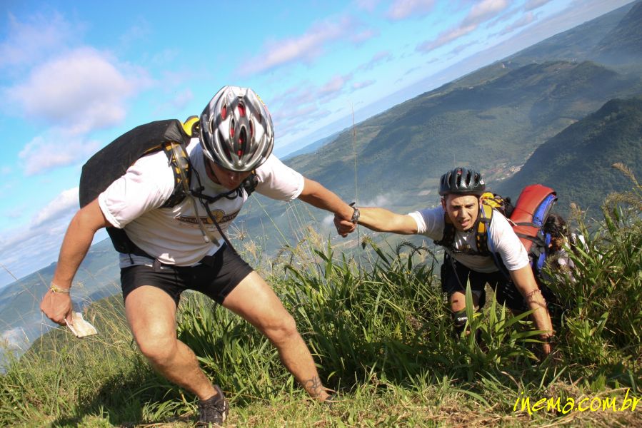 carcará aventura O QUE É CORRIDA