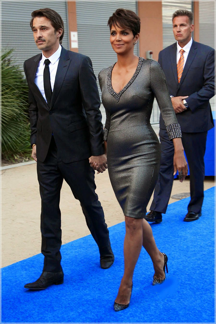 Kamify Blog PhotosHalle Berry and Husband Olivier Martinez Steps Out