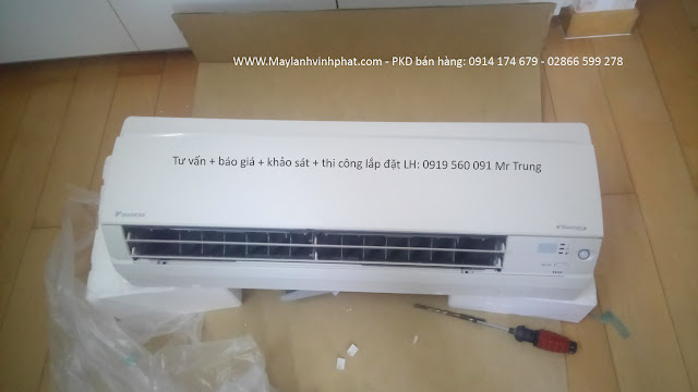 Máy lạnh treo tường Daikin FTKC25TVMV/RKC25TVMV Inverter