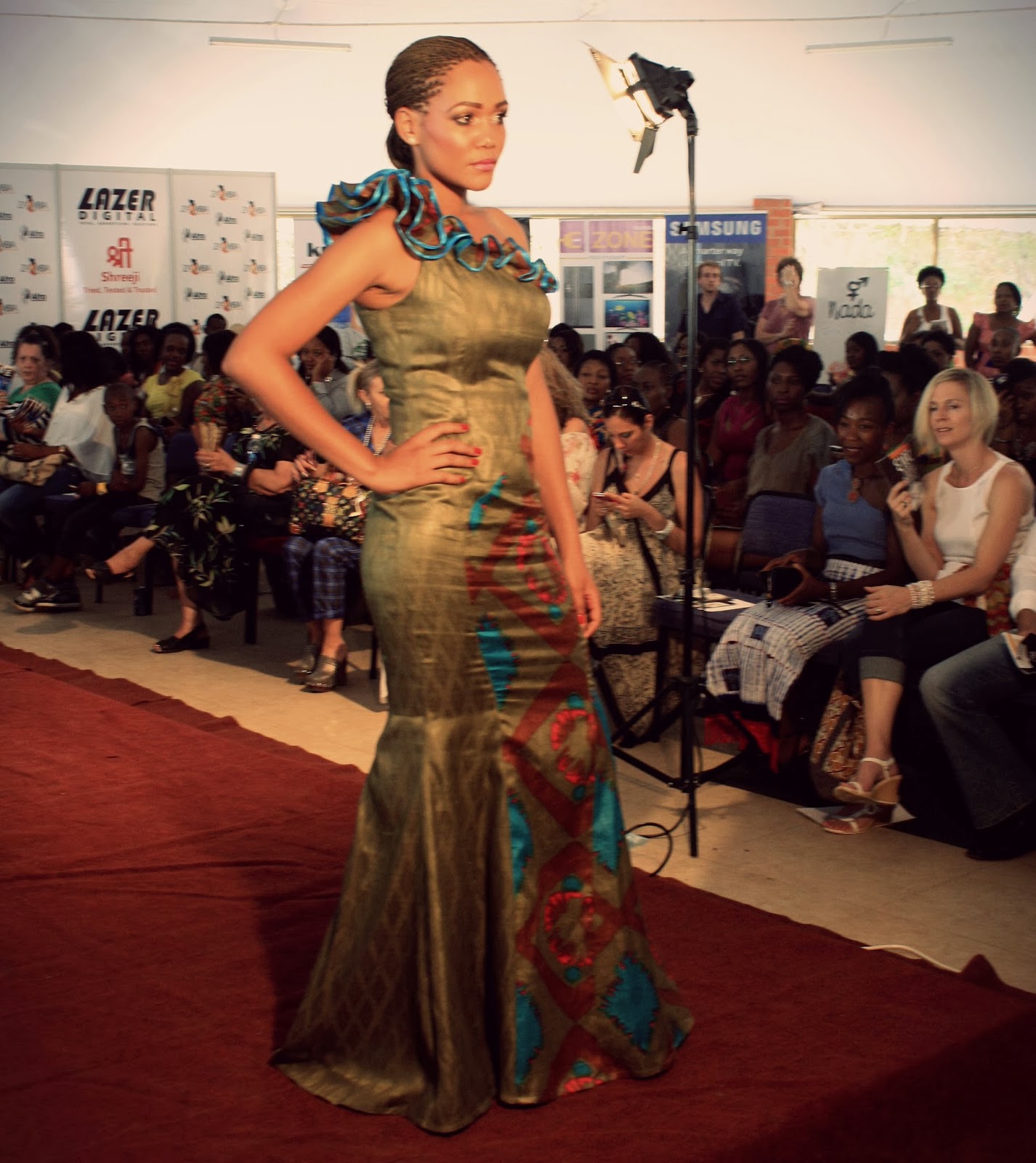 Afro Funk Fahsionably Late 2013 Zambia Fashion Week Review