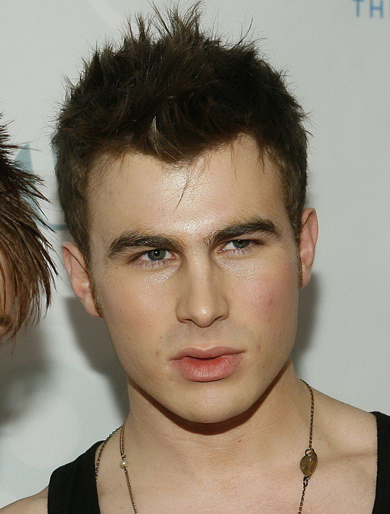 Round Face Men Hairstyles round-face-men-hairstyles