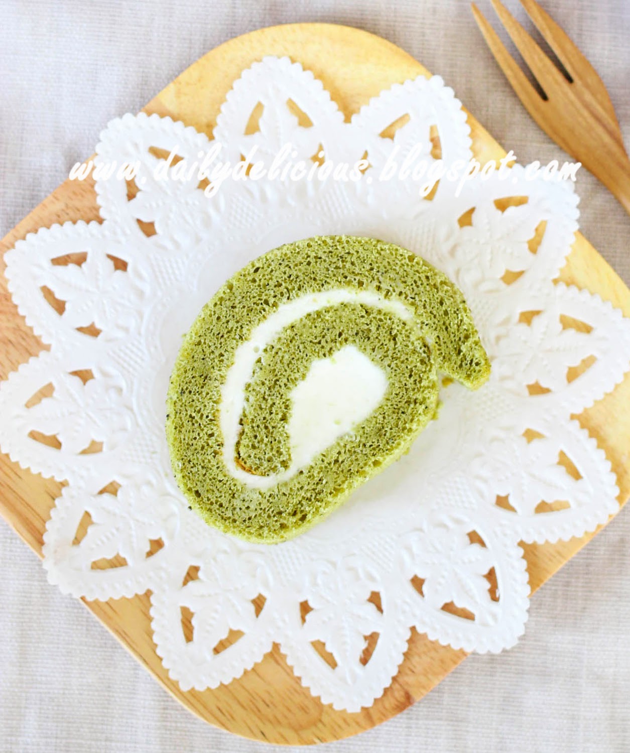dailydelicious thai Soft Green tea Roll with White chocolate cream filling