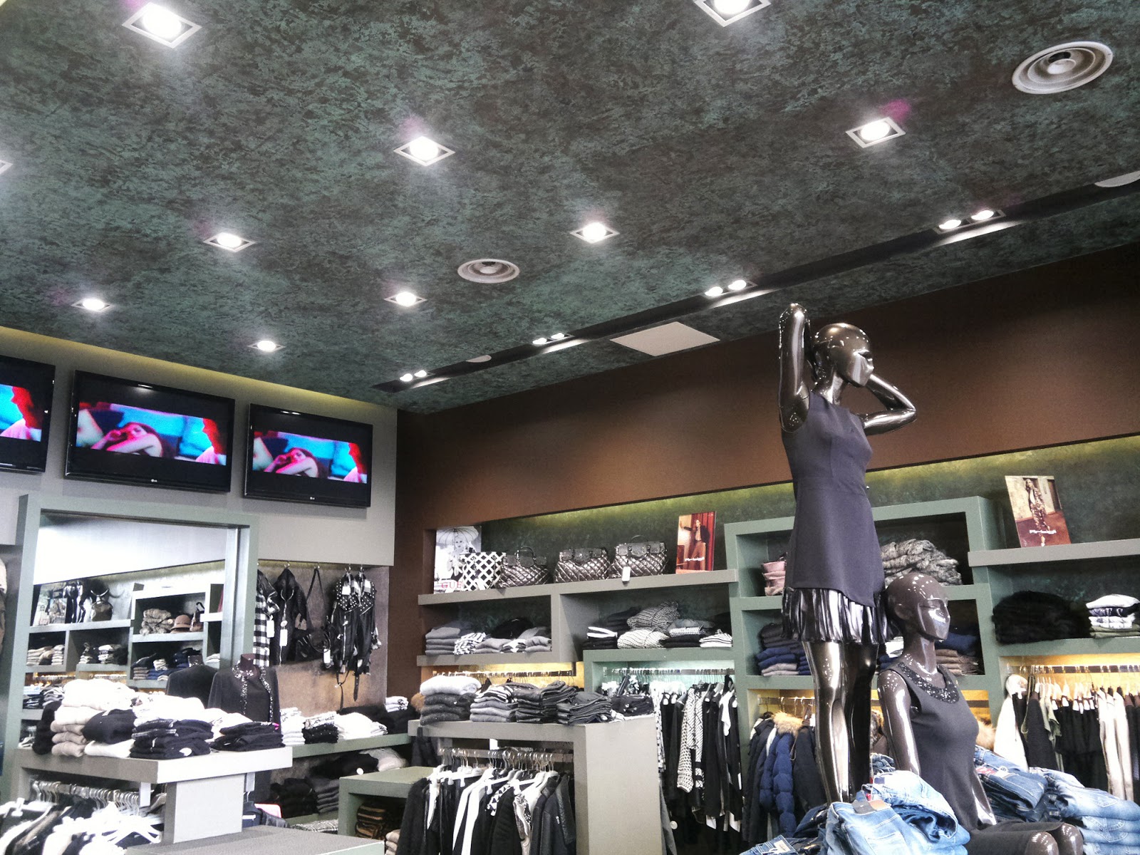 Illuminazione Led Casa Illuminazione A Led Per Tribeca Abbigliamento