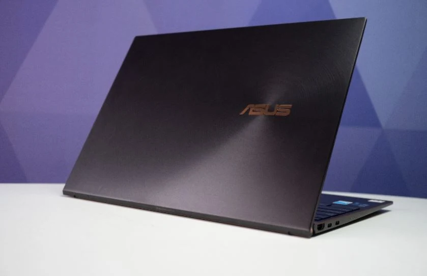 Review Asus Zenbook S UX393, Laptop Flagship Premium dengan Layar 3:2