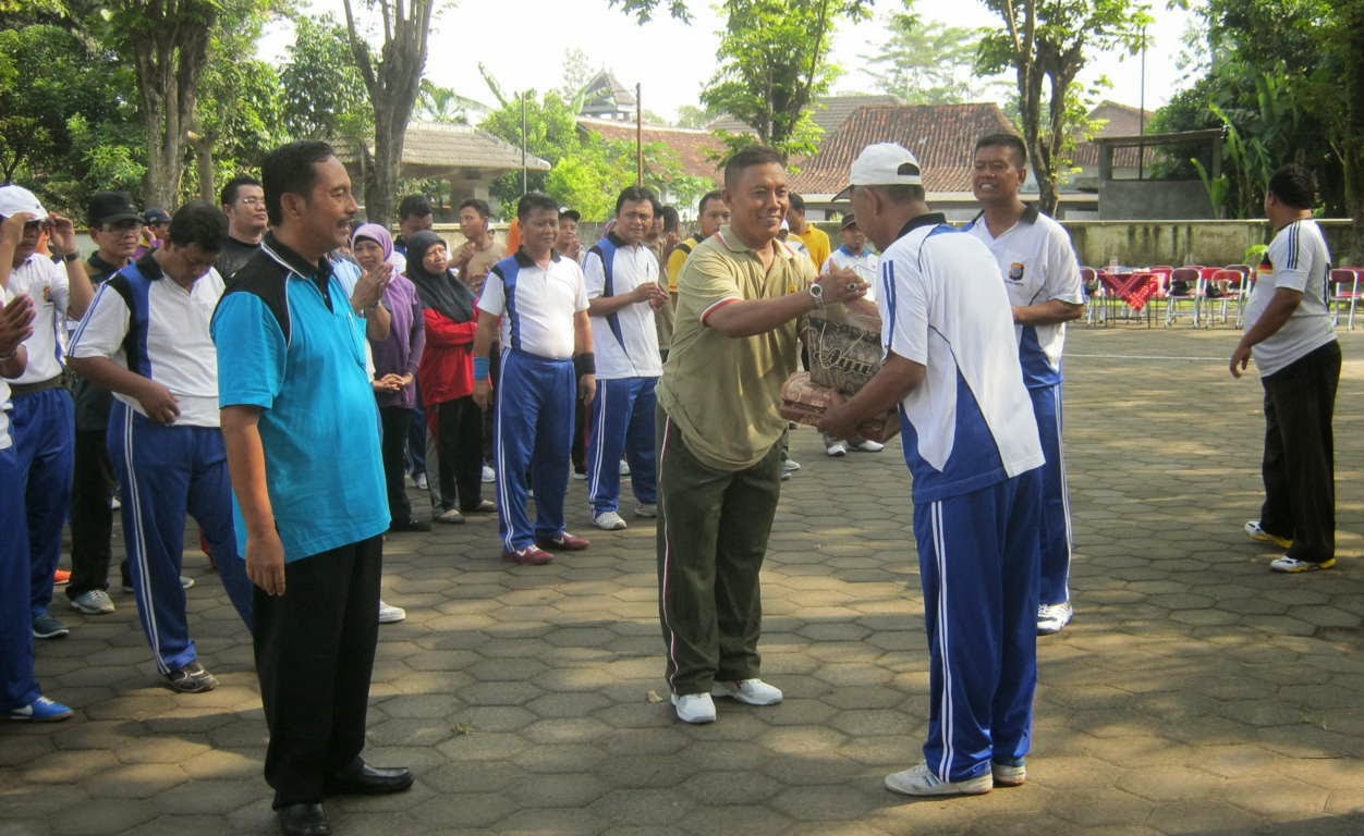 Humas Polres Bantul MUSPIKA KASIHAN ADAKAN OLAH RAGA DAN