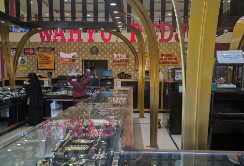 Toko Emas Terdekat dari Lokasi Saya Cari dengan Mudah dan Cepat
