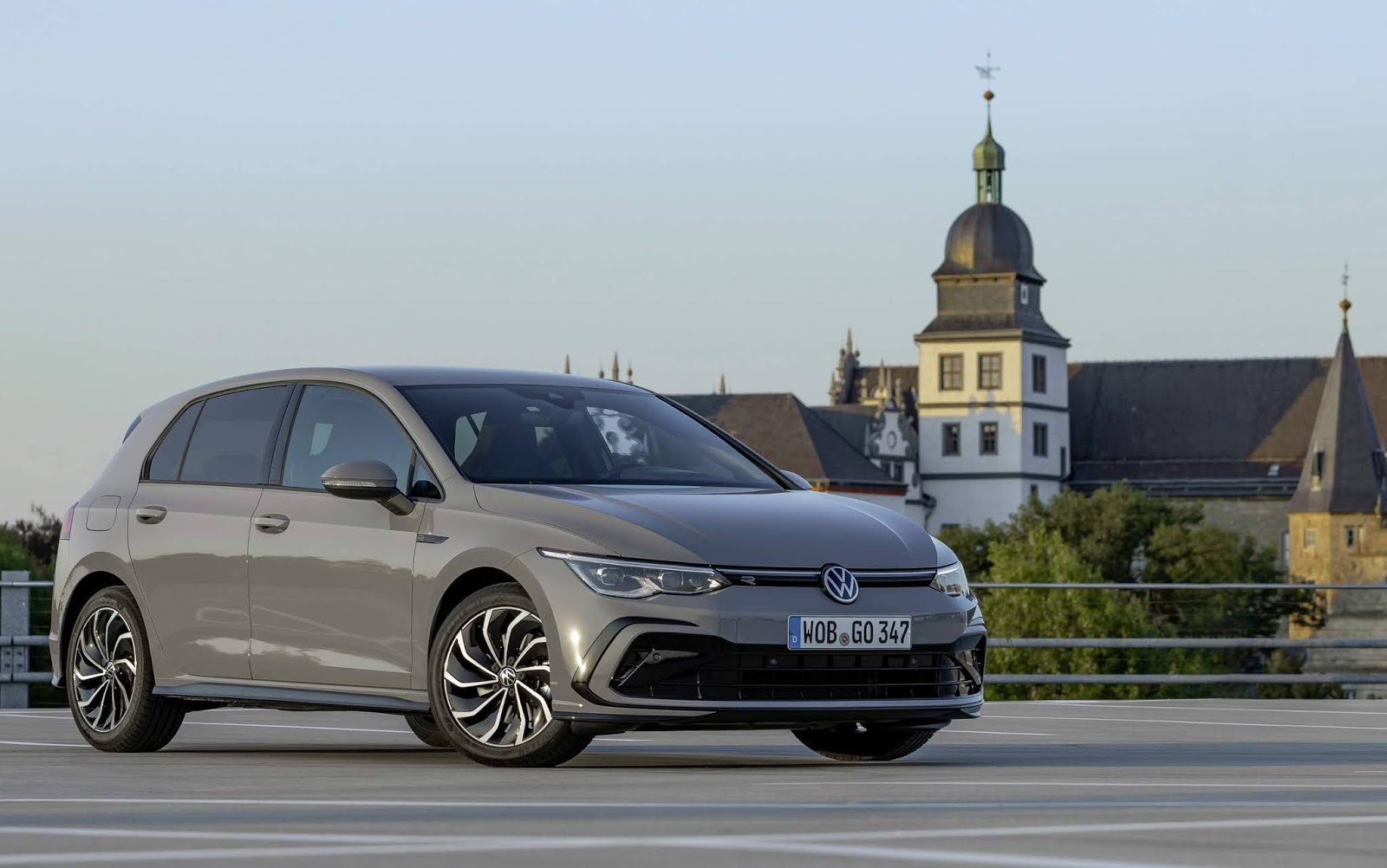 NHỮNG ĐIỀU CẦN BIẾT VỀ CÔNG NGHỆ eTSI 48V - VOLKSWAGEN GOLF 1.5 eTSI 2025 10 VW Golf 2021 eHybrid%2B%252810%2529