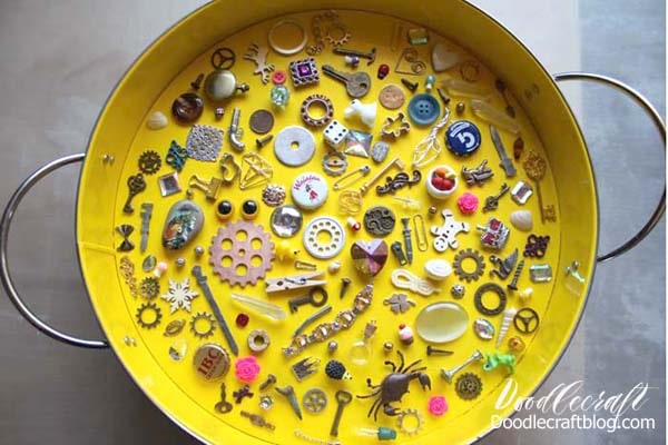 Make an I spy game resin trinket serving tray