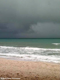 Chaweng Beach in stormy weather