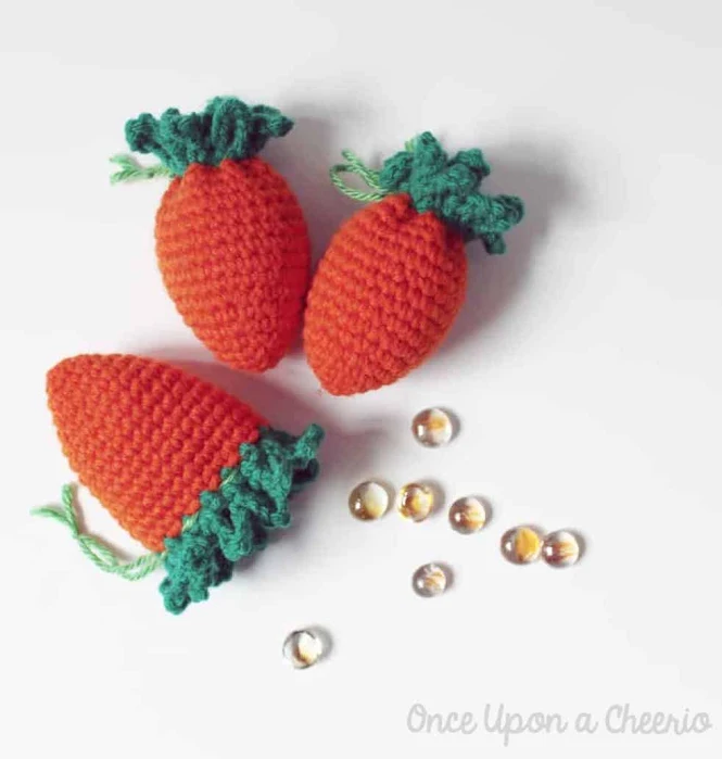Free Easter Crochet Pattern - Carrot Egg Cozy