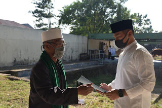 Polresta Cirebon Siapkan 10 Sapi dan 40 Kambing Hewan Qurban Polresta Cirebon Siapkan 10 Sapi dan 40 Kambing Hewan Qurban