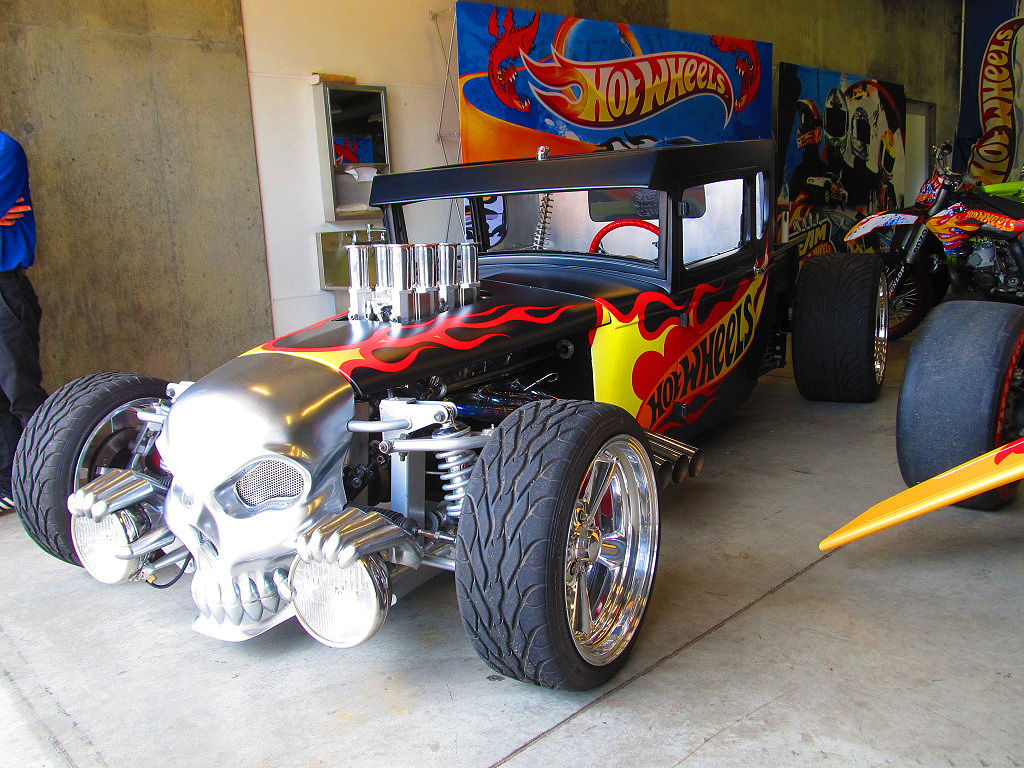 Carro bone shaker Clearance