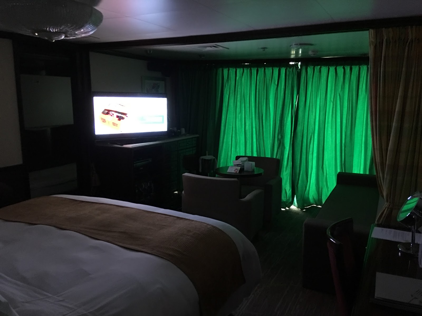 The Cheerful Cruiser Norwegian Sky Cabins