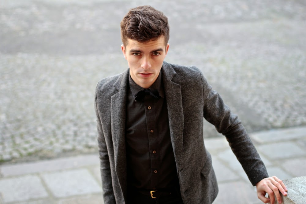 American Vintage BLazer - Skinny Jeans Asos - JM Weston Boots bottines - Arthur Socks chaussettes coeurs - noeud papillon bow tie Menlook - Mensfashion - Blog Mode Homme