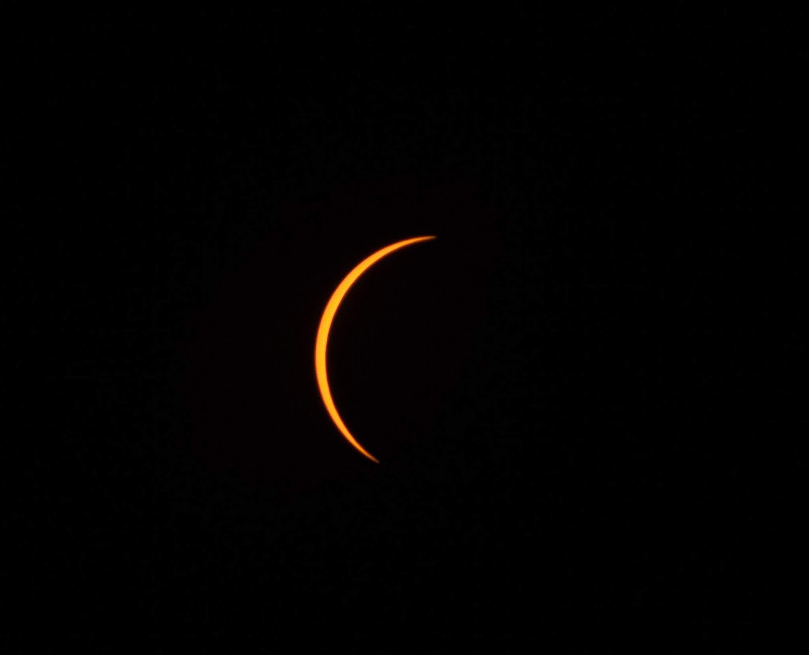 GuitarWarp Photographing the Total Solar Eclipse in 2024 Best Tips