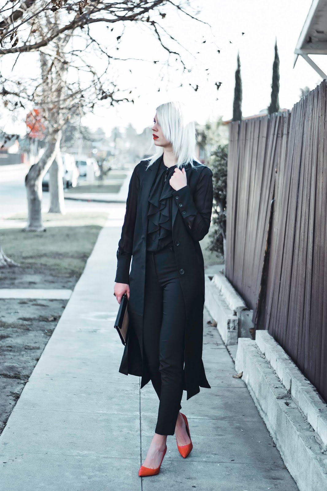 Long black coat with silk arms